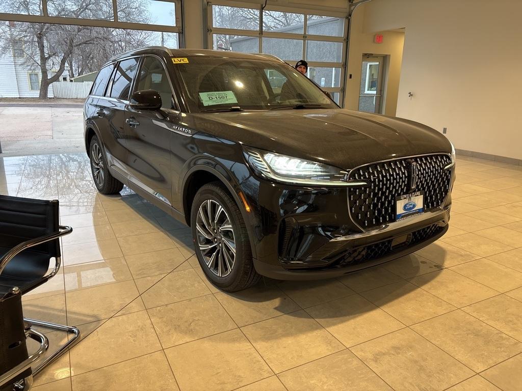 new 2025 Lincoln Aviator car, priced at $64,498