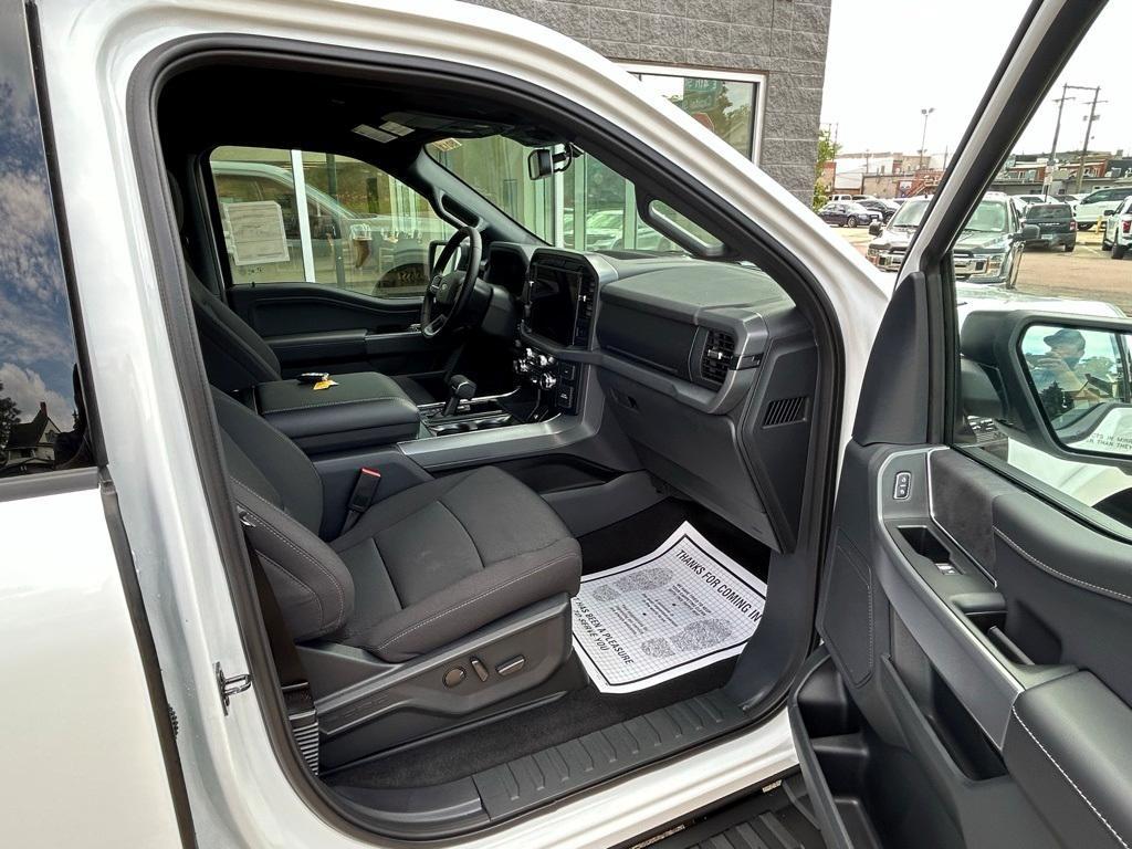new 2025 Ford F-150 car, priced at $59,988