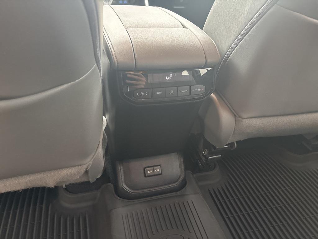 used 2022 Toyota Highlander car, priced at $36,488