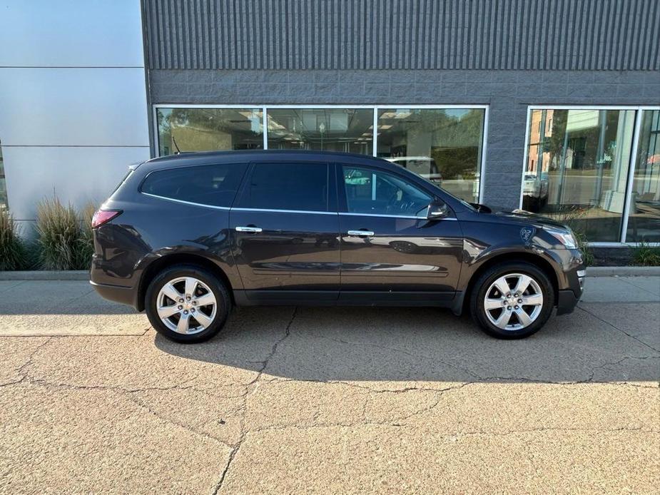 used 2017 Chevrolet Traverse car, priced at $11,488