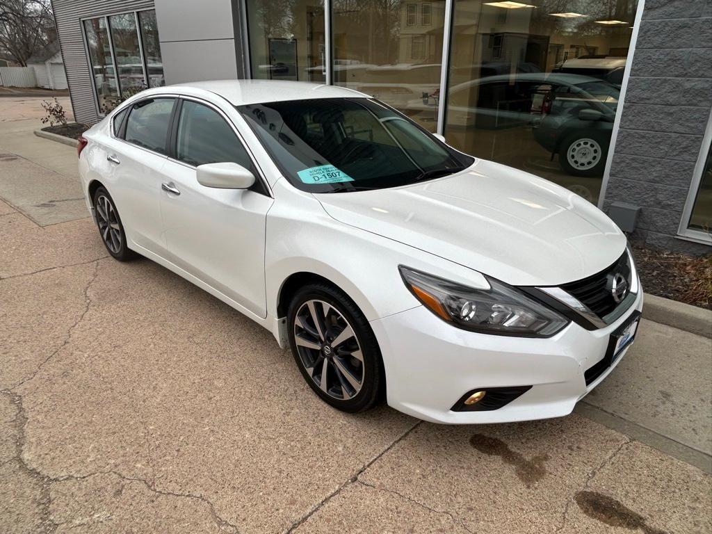 used 2017 Nissan Altima car, priced at $7,988