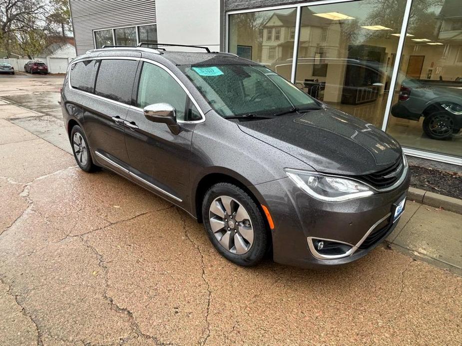 used 2017 Chrysler Pacifica Hybrid car, priced at $17,488