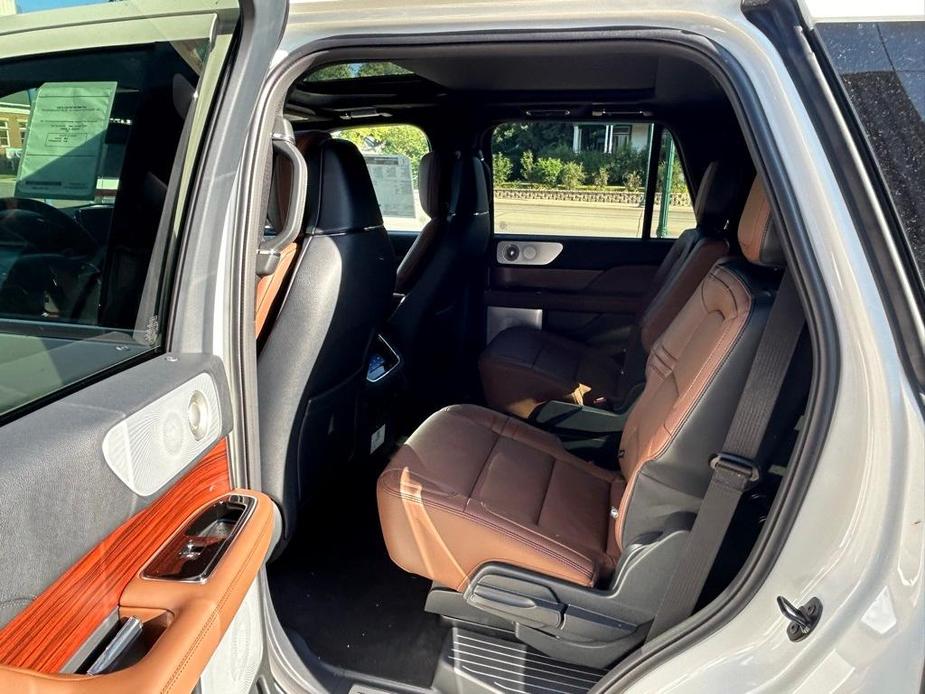 new 2024 Lincoln Navigator car, priced at $101,499