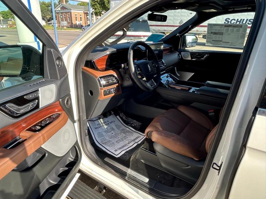 new 2024 Lincoln Navigator car, priced at $101,499