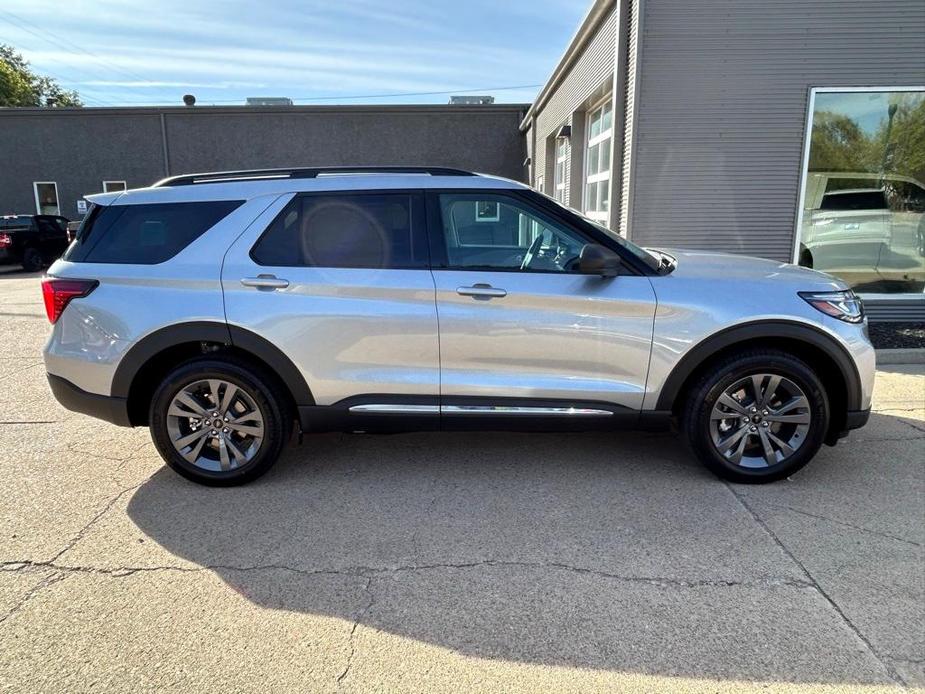 new 2025 Ford Explorer car, priced at $45,988