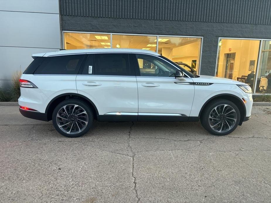 new 2025 Lincoln Aviator car, priced at $71,988