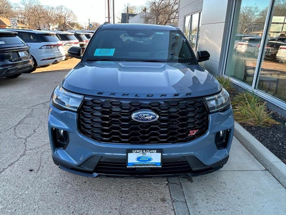 new 2025 Ford Explorer car, priced at $58,988