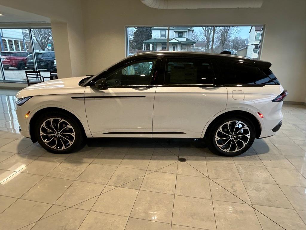 new 2025 Lincoln Nautilus car, priced at $62,988