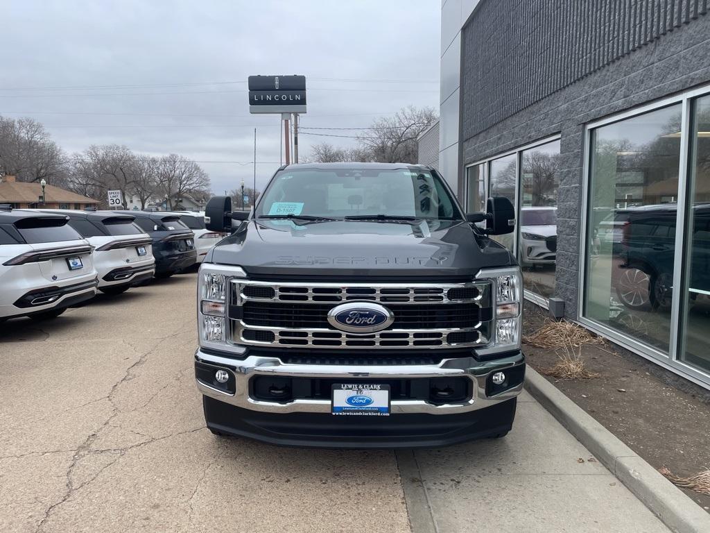 new 2025 Ford F-250 car, priced at $58,488