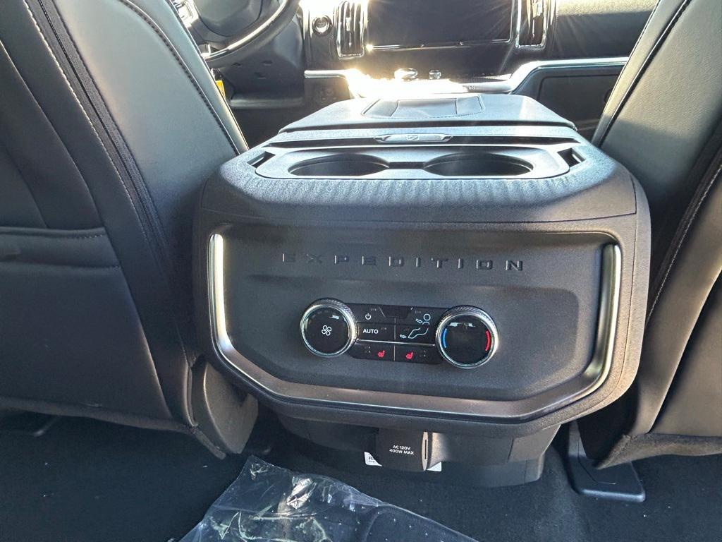 new 2025 Ford Expedition Max car, priced at $81,988