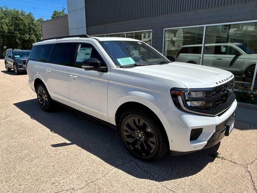 new 2025 Ford Expedition Max car, priced at $81,988