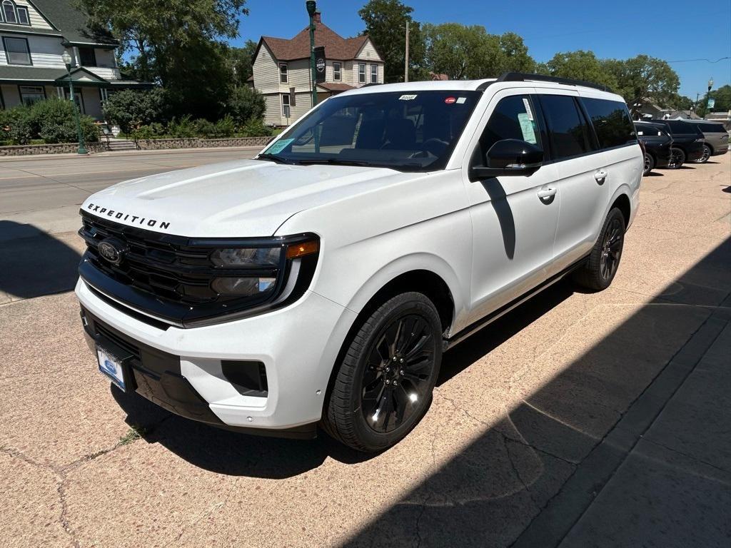new 2025 Ford Expedition Max car, priced at $81,988