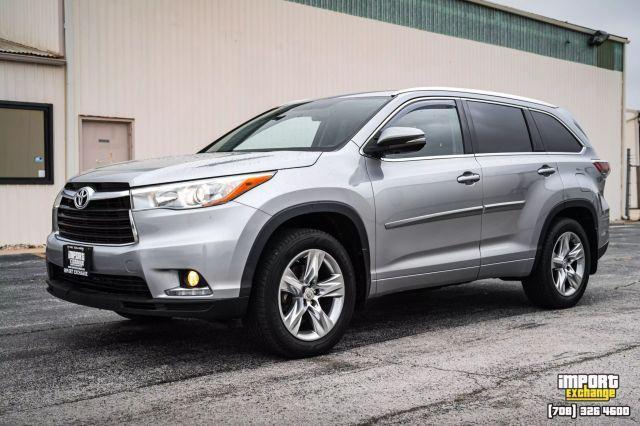 used 2015 Toyota Highlander car, priced at $24,998