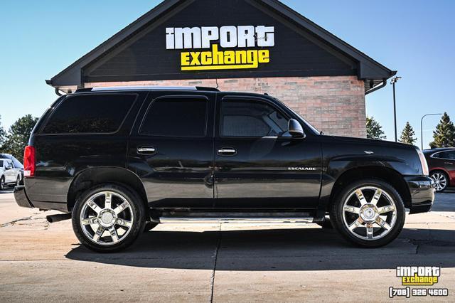 used 2005 Cadillac Escalade car, priced at $8,498