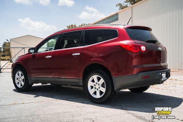 used 2010 Chevrolet Traverse car, priced at $8,998