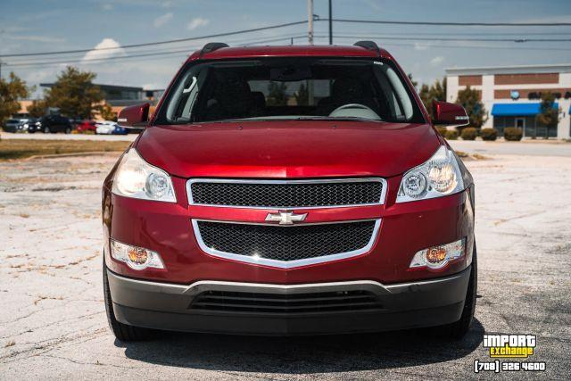 used 2010 Chevrolet Traverse car, priced at $8,998