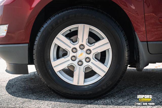 used 2010 Chevrolet Traverse car, priced at $8,998