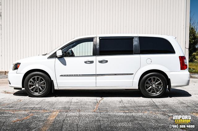 used 2016 Chrysler Town & Country car, priced at $15,398