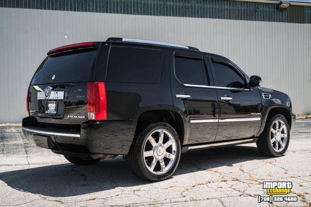 used 2010 Cadillac Escalade car, priced at $10,998