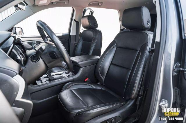 used 2020 Chevrolet Traverse car, priced at $25,998