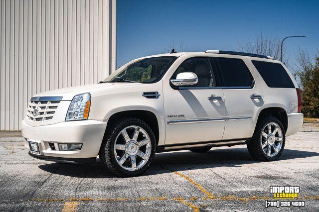 used 2013 Cadillac Escalade car, priced at $11,998
