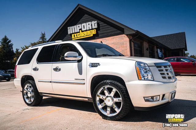 used 2013 Cadillac Escalade car, priced at $11,998