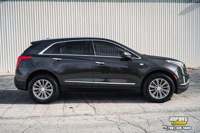 used 2017 Cadillac XT5 car, priced at $10,998