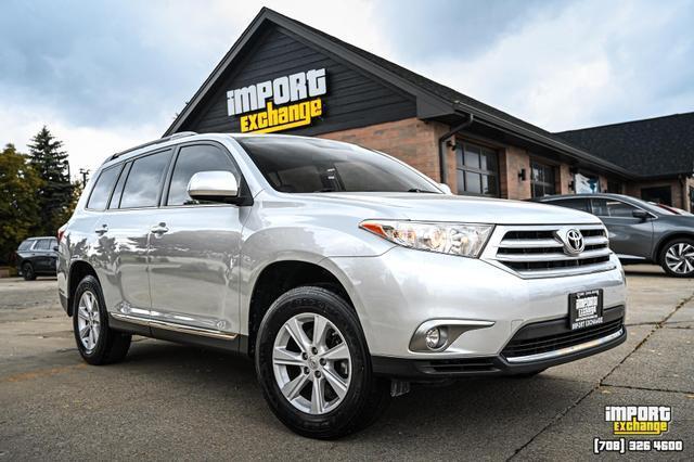 used 2013 Toyota Highlander car, priced at $14,998