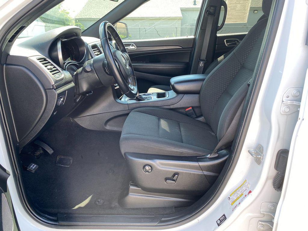 used 2021 Jeep Grand Cherokee car, priced at $25,523