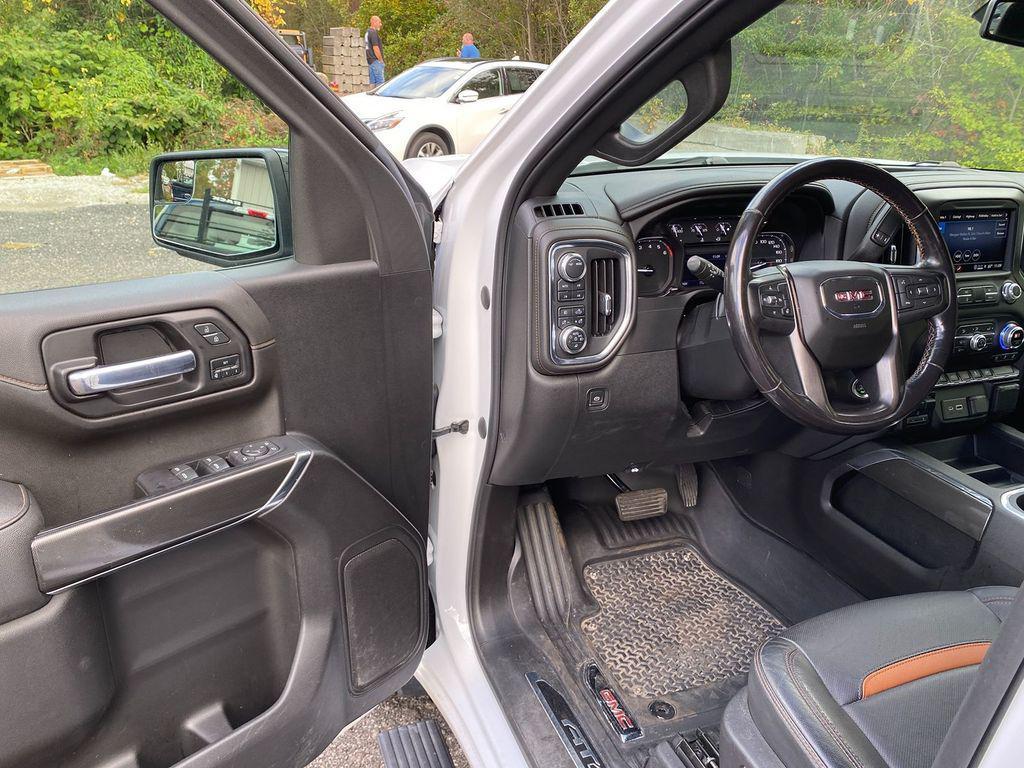 used 2021 GMC Sierra 1500 car, priced at $40,895
