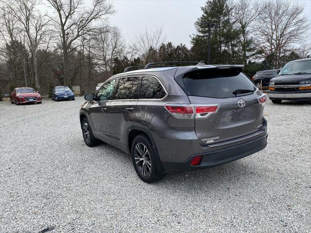 used 2016 Toyota Highlander car, priced at $21,356