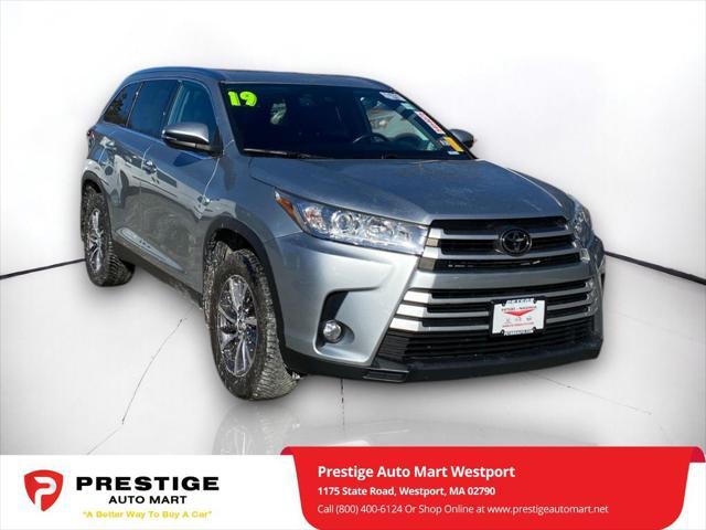 used 2019 Toyota Highlander car, priced at $29,988