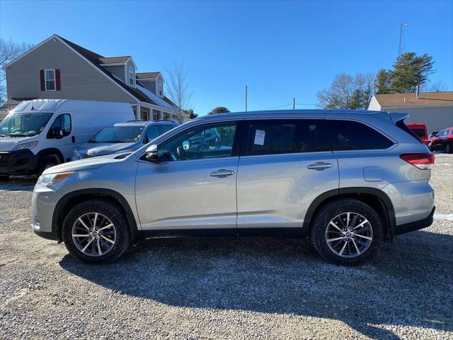 used 2019 Toyota Highlander car, priced at $29,988