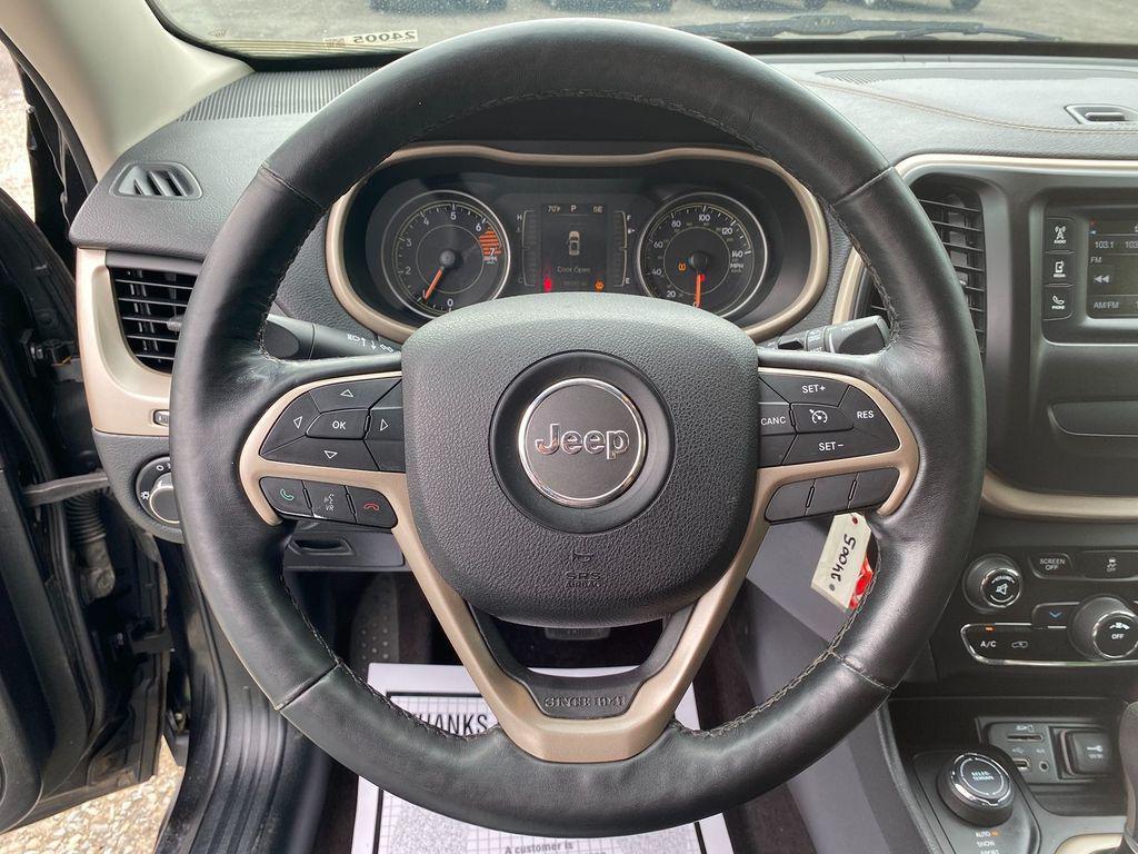 used 2016 Jeep Cherokee car, priced at $11,988