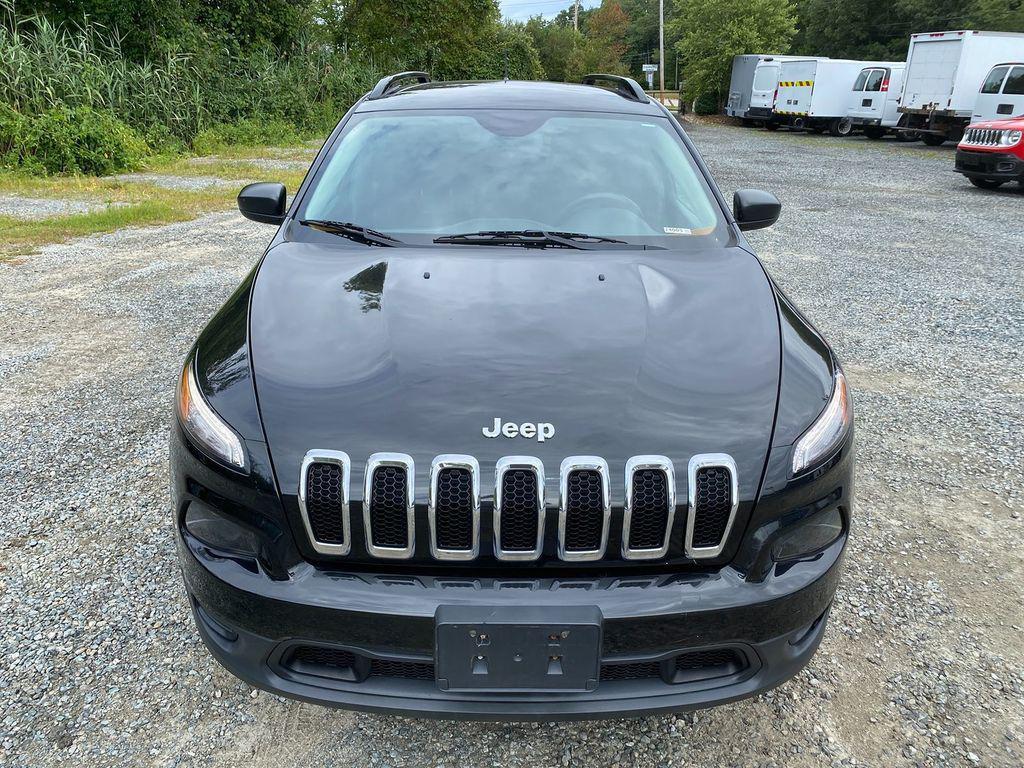used 2016 Jeep Cherokee car, priced at $11,988