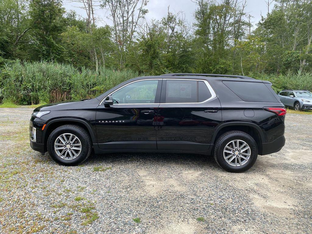 used 2023 Chevrolet Traverse car, priced at $27,560