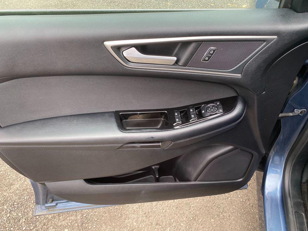 used 2018 Ford Edge car, priced at $15,895