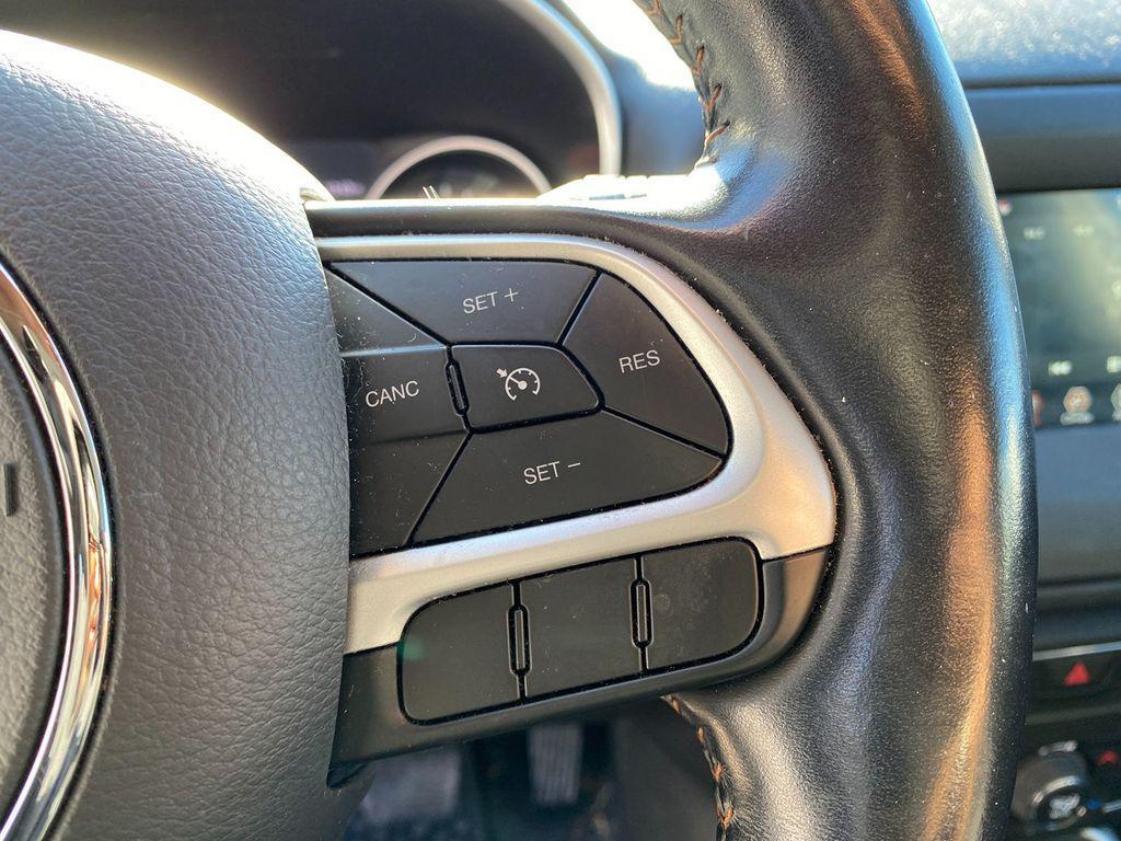 used 2020 Jeep Compass car, priced at $19,490