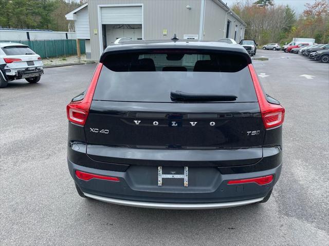 used 2020 Volvo XC40 car, priced at $21,790