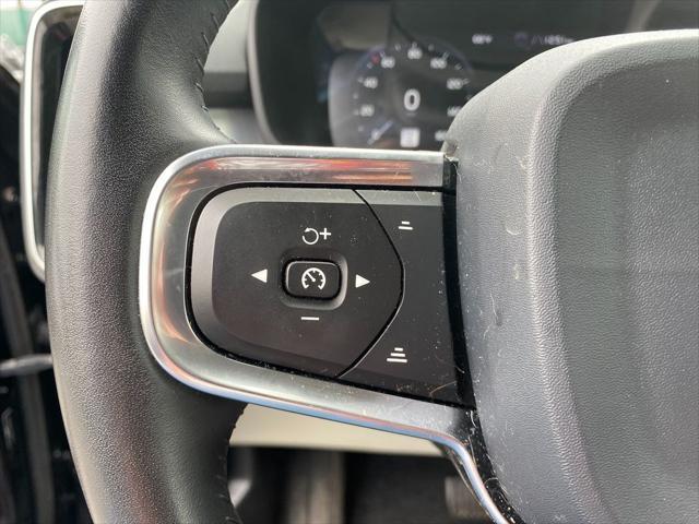 used 2020 Volvo XC40 car, priced at $21,790