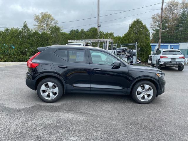 used 2020 Volvo XC40 car, priced at $21,790