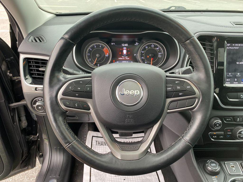 used 2019 Jeep Cherokee car, priced at $21,988