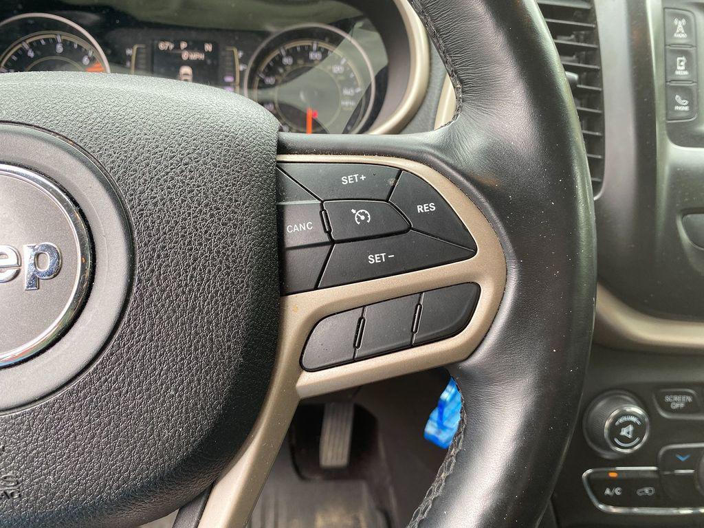 used 2017 Jeep Cherokee car, priced at $13,455