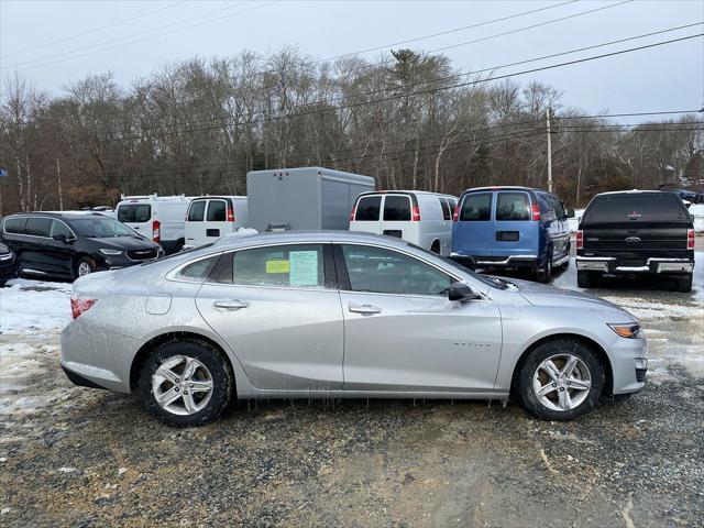 used 2022 Chevrolet Malibu car, priced at $19,245