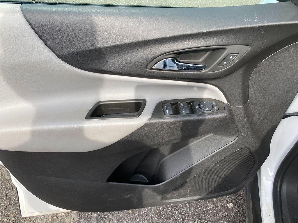 used 2023 Chevrolet Equinox car, priced at $19,982