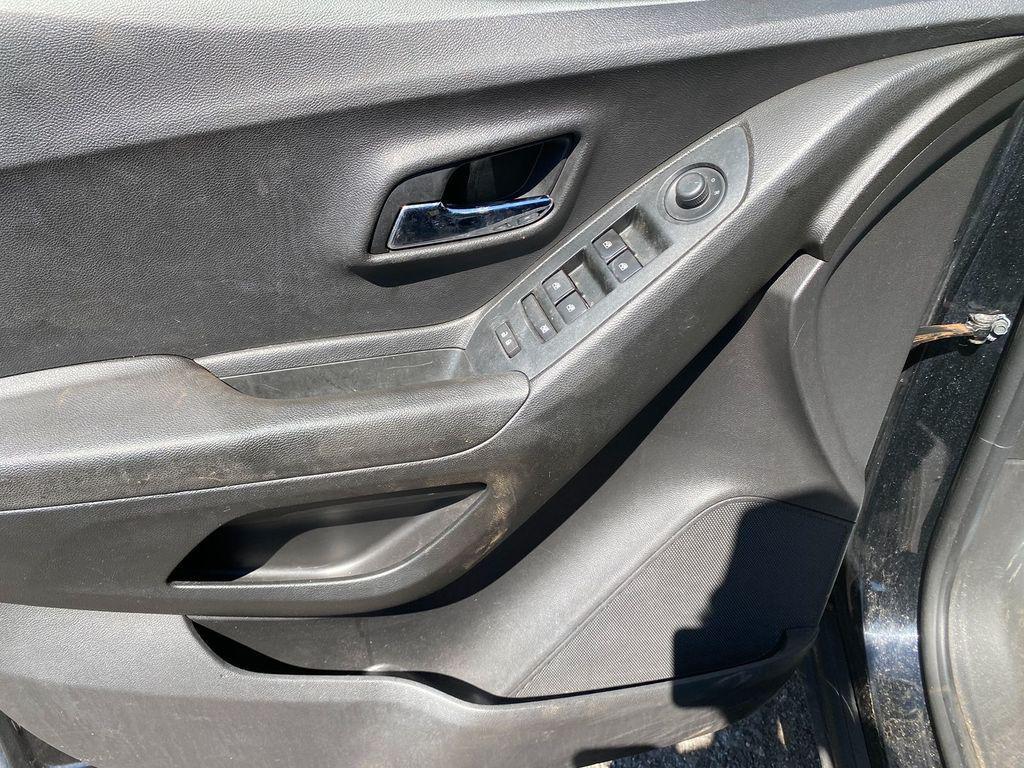 used 2019 Chevrolet Trax car, priced at $11,995