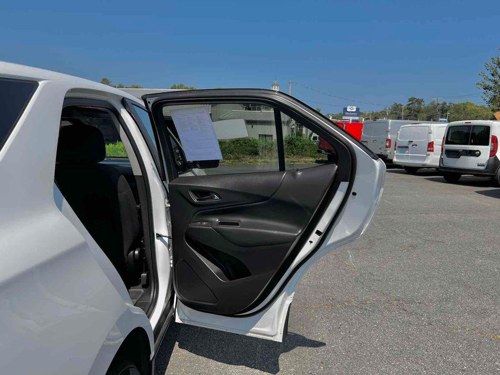 used 2023 Chevrolet Equinox car, priced at $21,995