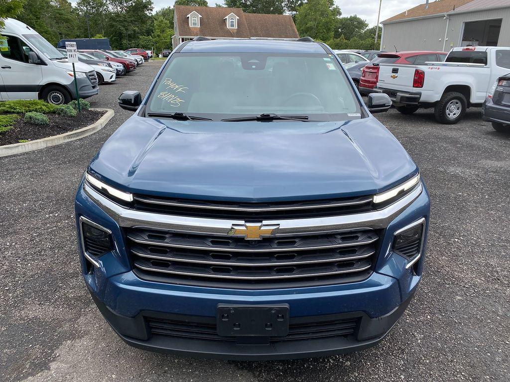 used 2024 Chevrolet Traverse car, priced at $39,231