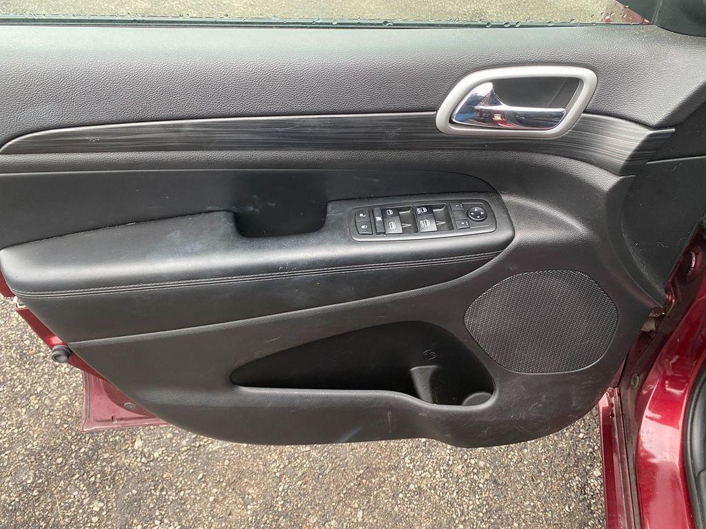 used 2019 Jeep Grand Cherokee car, priced at $20,995