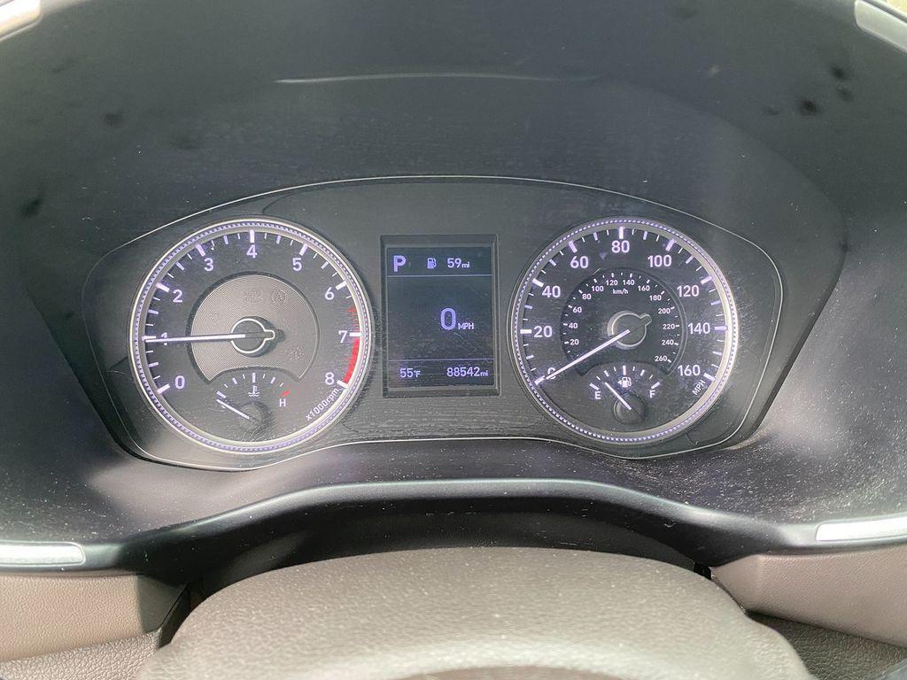 used 2020 Hyundai Santa Fe car, priced at $15,995